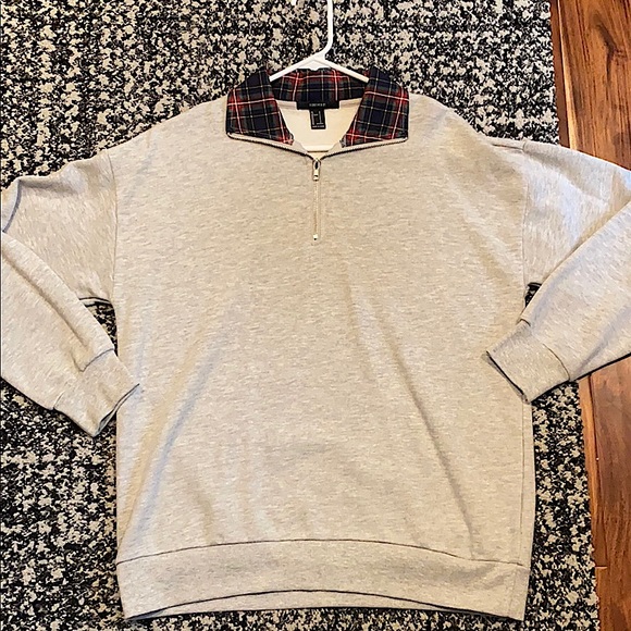 Gray and plaid zip up - Picture 1 of 4